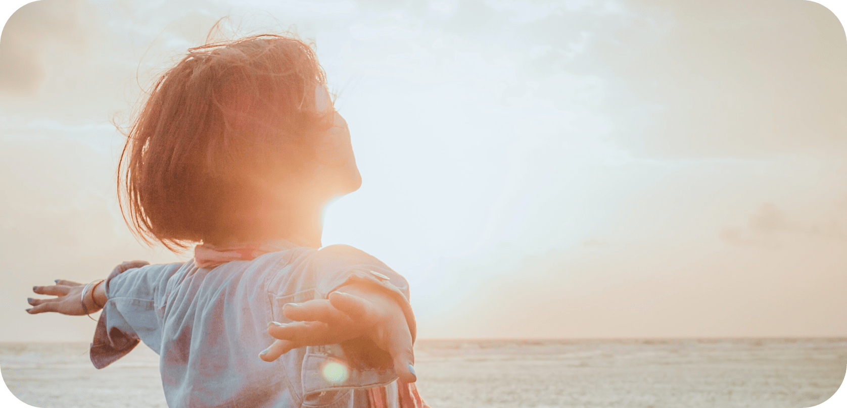 Girl shot from behind to signify the sense of freedom due to the fact that the app is completely free.